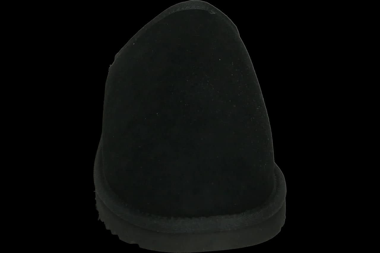 UGG M CLASSIC SLIP-ON 592.00.004 UGG M CLASSIC SLIP-ON 592.00.004