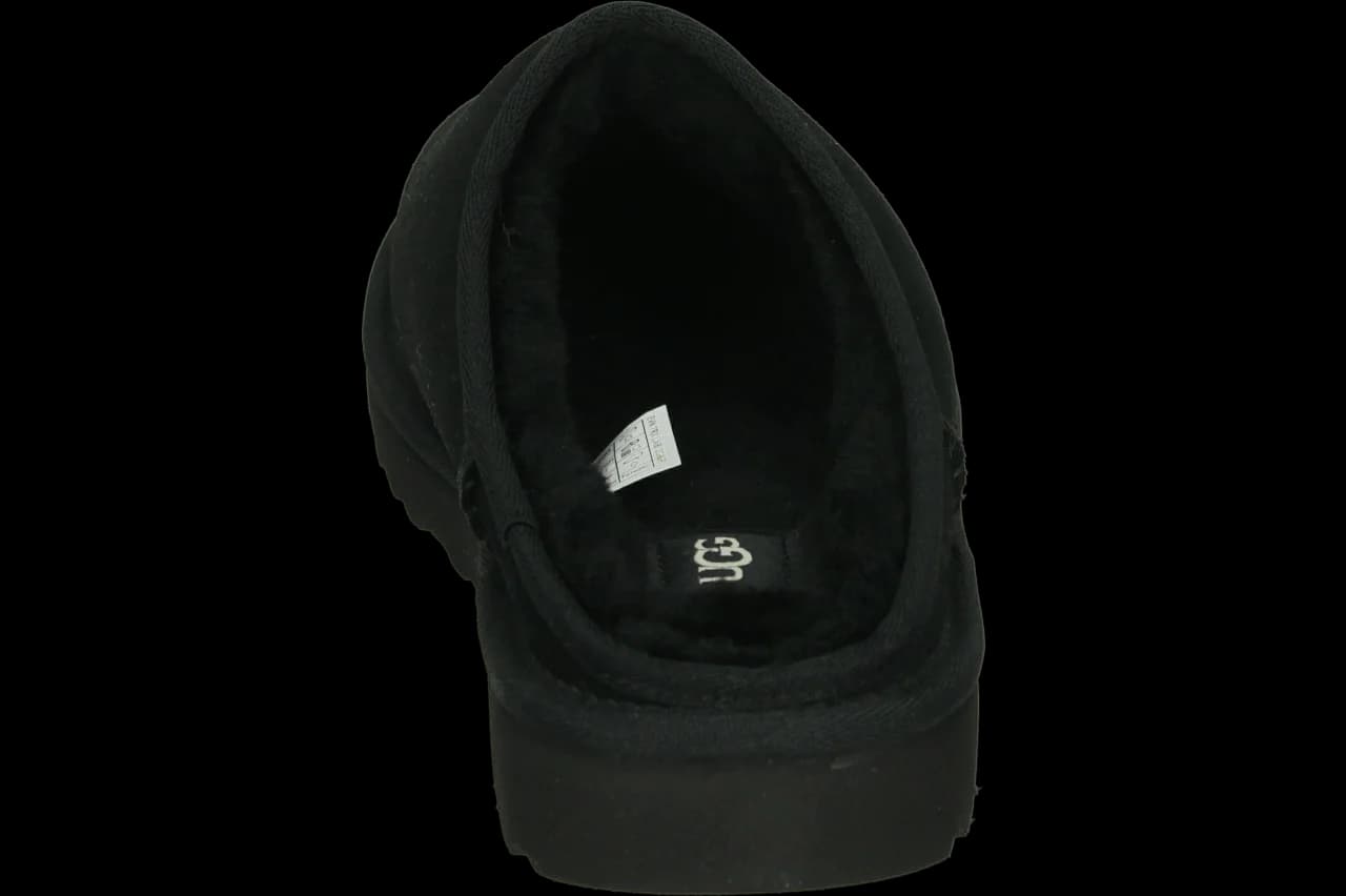 UGG M CLASSIC SLIP-ON 592.00.004 UGG M CLASSIC SLIP-ON 592.00.004